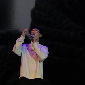 织田真子丰满爆乳大屁股
